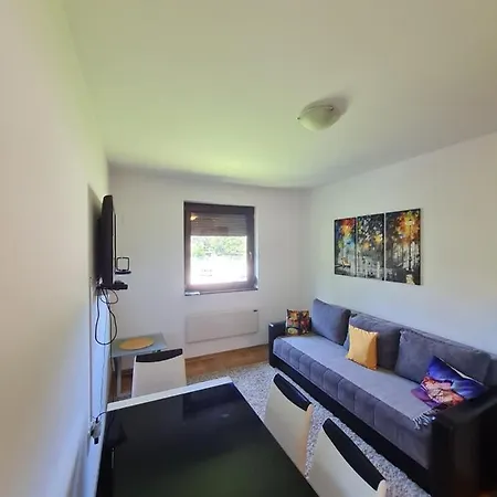 아파트 Goran 즐라티보